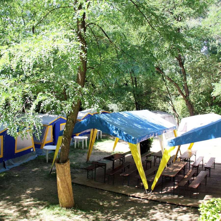 camp-frankreich-ardèche-2-campingplatz.jpg