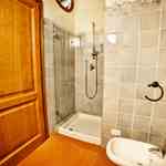 Thumbnail von ferienhaus-italien-toskana-casa-corniano-28-badezimmer.jpg