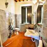 Thumbnail von ferienhaus-italien-toskana-casa-corniano-26-badezimmer.jpg
