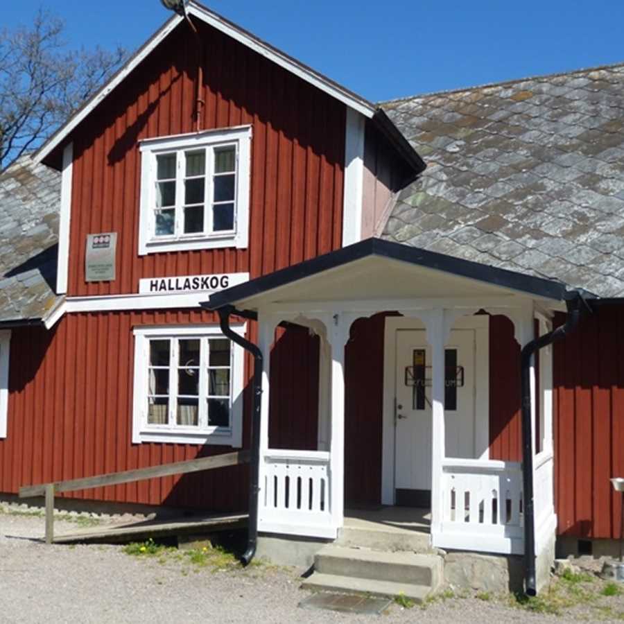 ferienhaus-schweden-hallaskog-2-aussenansicht.jpg