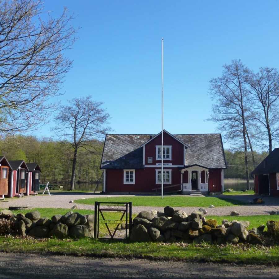 ferienhaus-schweden-hallaskog-3-aussenansicht.jpg